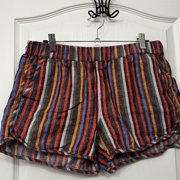 Madewell Pants - Madewell, like new, striped shorts, size small